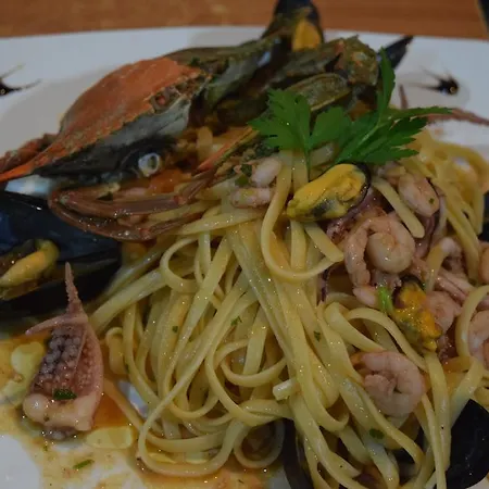 Kolagji Szálloda 3*